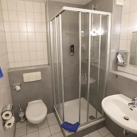 Hotel 7 Saeulen Gmbh Dessau-Rosslau