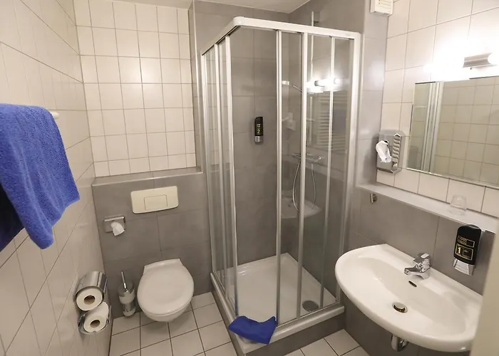 Szálloda 7 Saeulen Gmbh Dessau-Rosslau